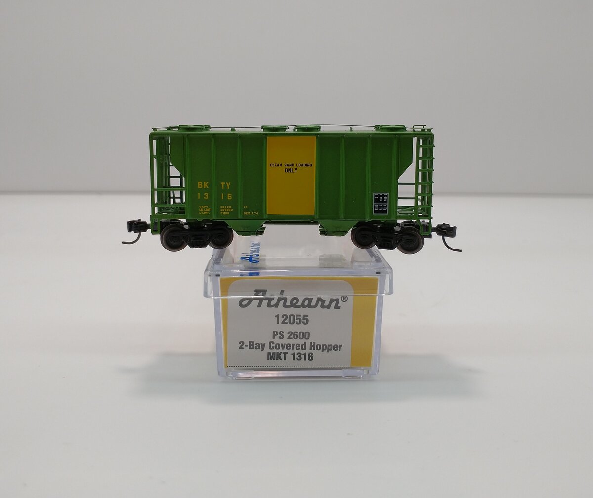 Athearn 12055 N Missouri Kansas Texas/BKTY PS-2 2600 Covered Hopper #1316
