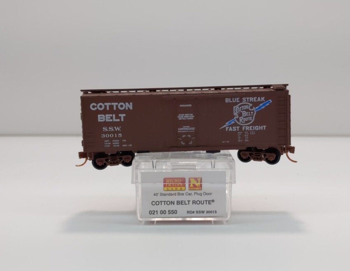 Micro-Trains 02100550 N Cotton Belt Route 40' Standard Plug Door Boxcar #30015