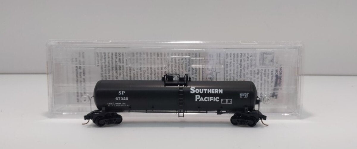 Micro-Trains 11000221 N Southern Pacific 56' General Service Tank Car #67320