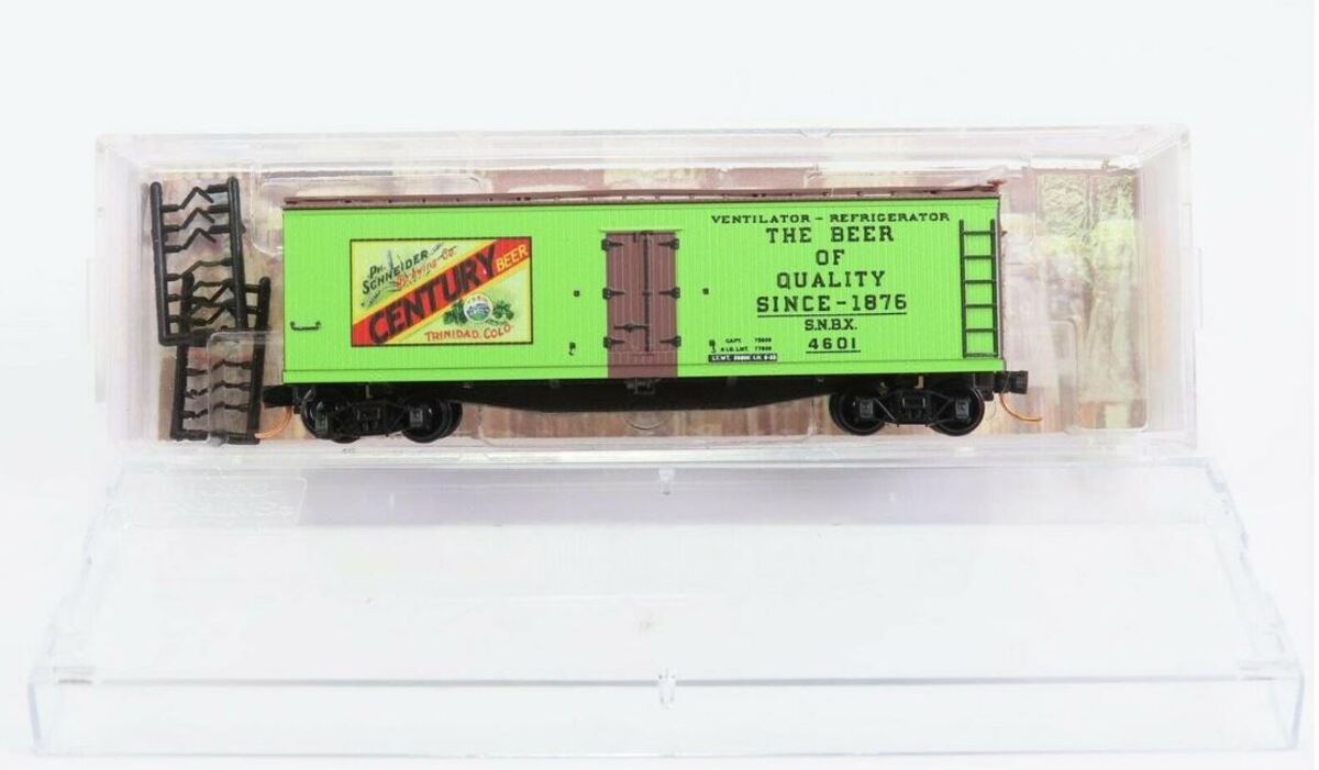 Micro-Trains 04900680 N Century Beer 40' Double Sheathed Wood Reefer #4601