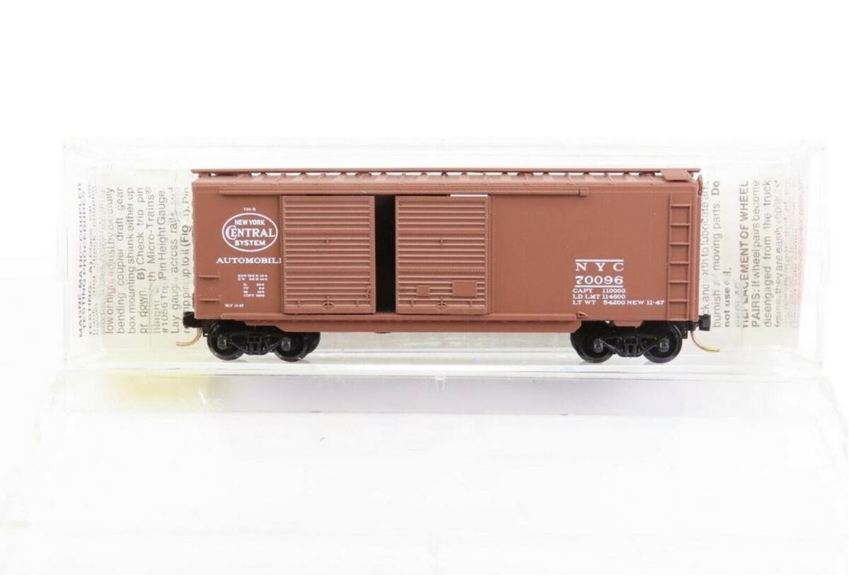 Micro-Trains 02300160 N New York Central 40' Standard Double Door Boxcar #70096