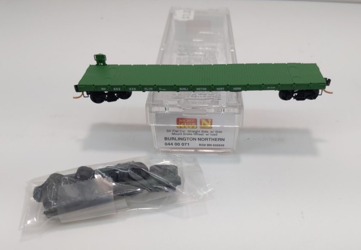 Micro-Trains 04400071 N BN 50' Straight-Side Flatcar w/Tank Load #602639