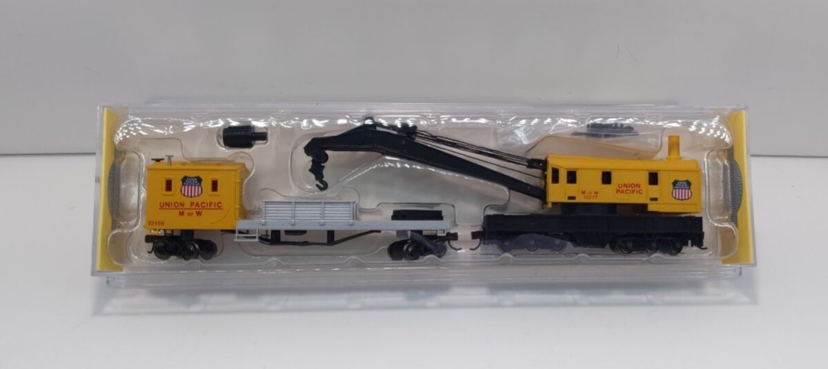 Bachmann 46611 N Union Pacific 250-Ton Operating Crane & Boom Car