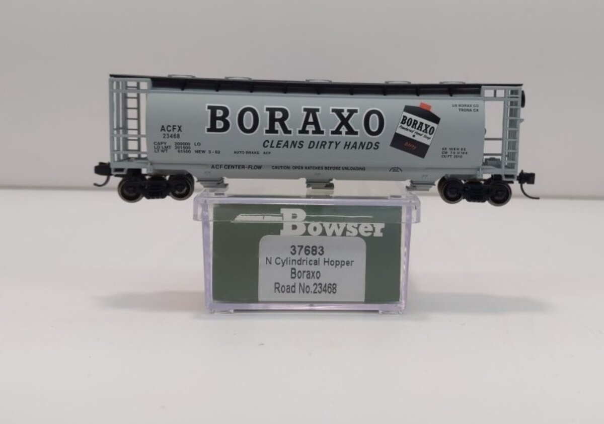 Bowser 37683 N Boraxo 3-Bay Cylindrical Covered Hopper Executive Line #23468
