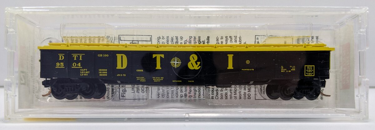 Micro-Trains 10600050 N Scale DT&I 50' 14 Panel Steel Side Gondola w/Cover #9504