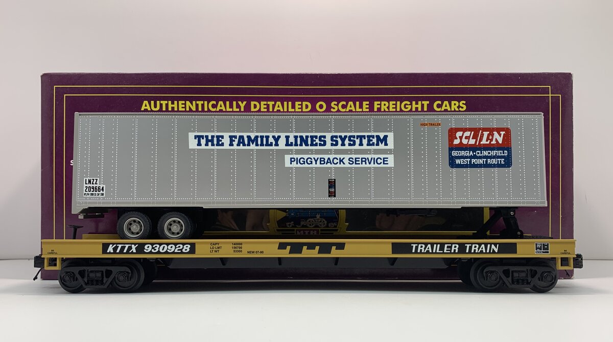 MTH 20-98692 Family Lines System Flat Car w/ 48' Trailer