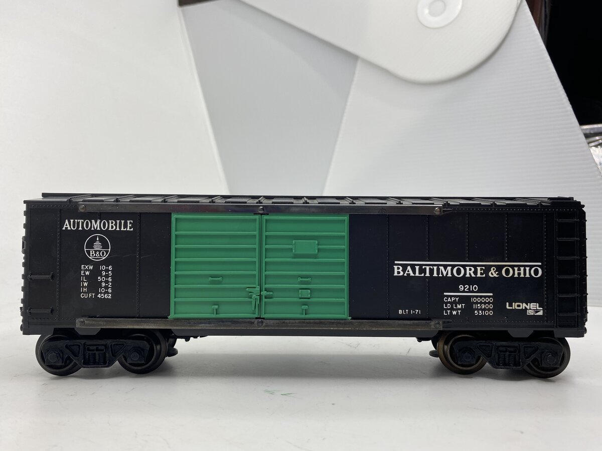Lionel 6-9210 O Gauge Baltimore & Ohio Automobile Boxcar