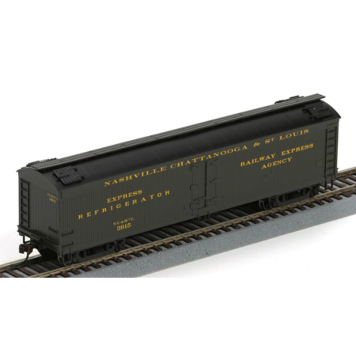 Athearn 92567 HO Nashville Chattanooga & St. Louis 50' Express Reefer #3915