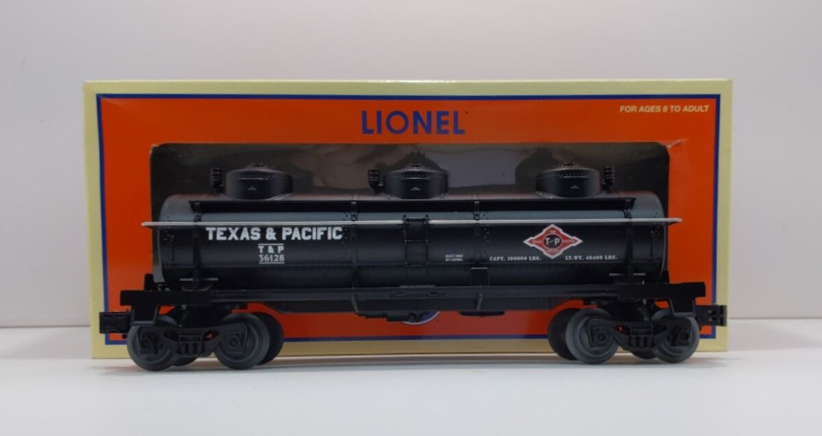 Lionel 6-36128 O Gauge Texas & Pacific 3-Dome Tank Car