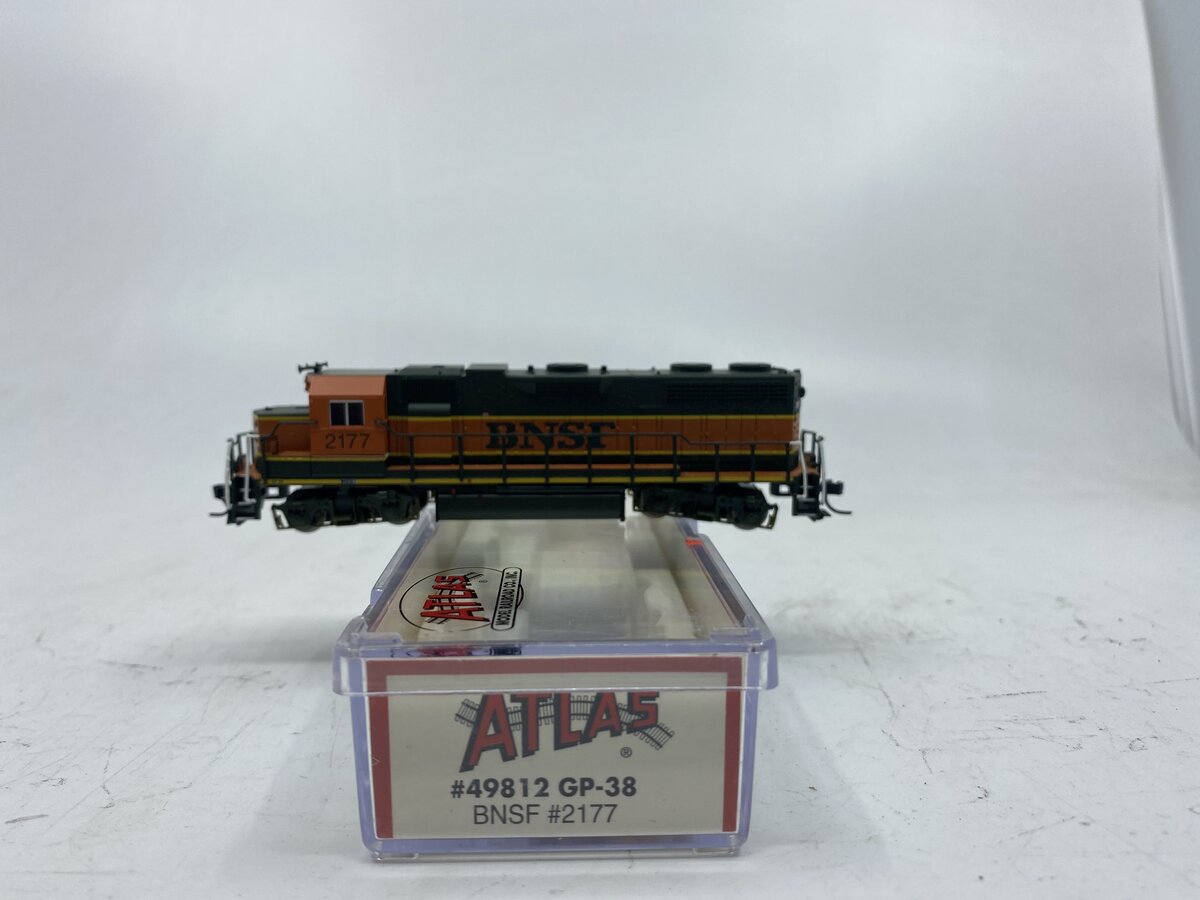 Atlas 49812 N BNSF GP-38 Diesel Locomotive Standard DC #2177