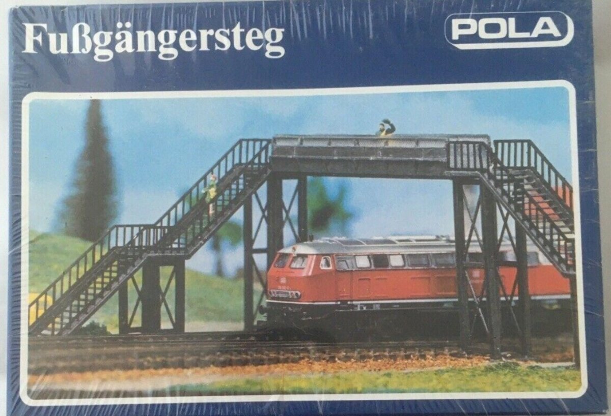 Pola 268 N Scale Footbridge Kit