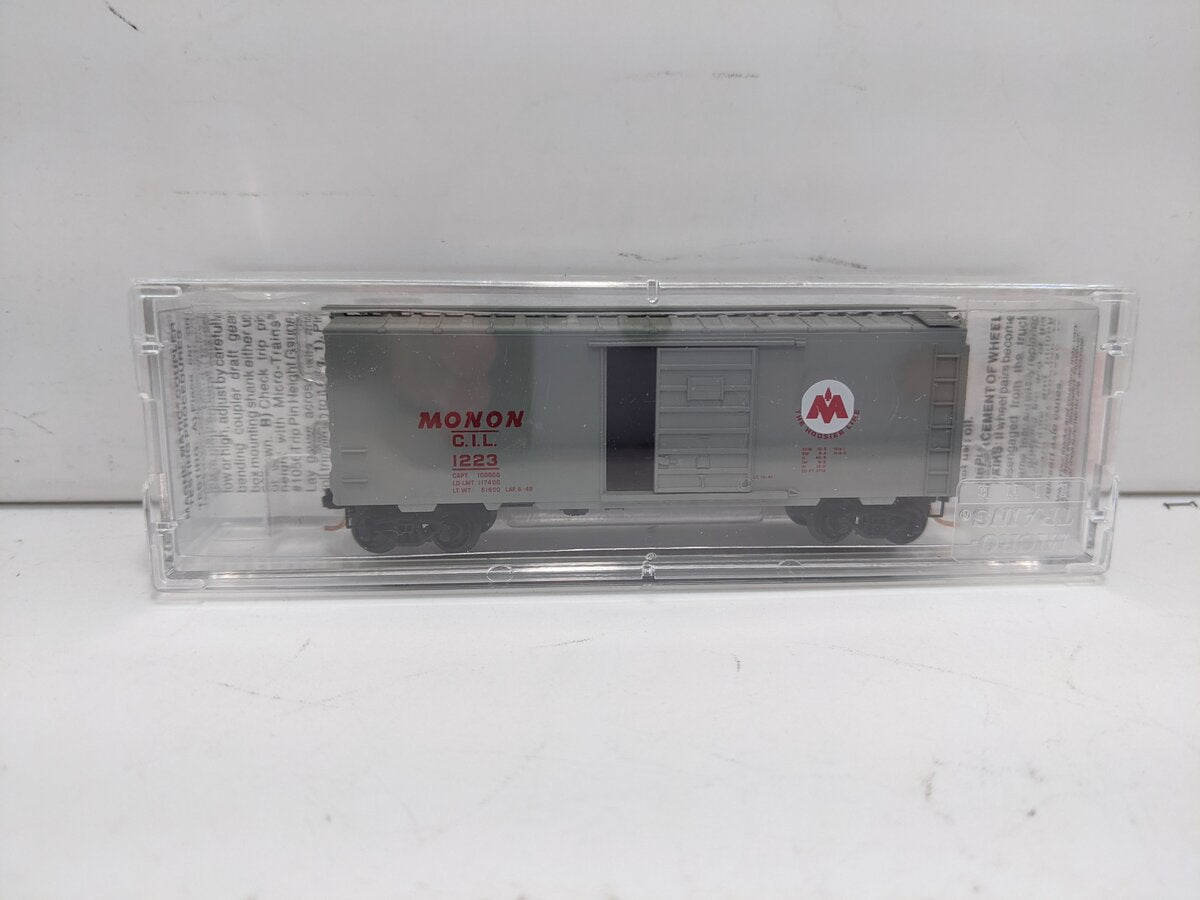 Micro-Trains 02000576 N Monon 40' Standard Single Door Boxcar #1223