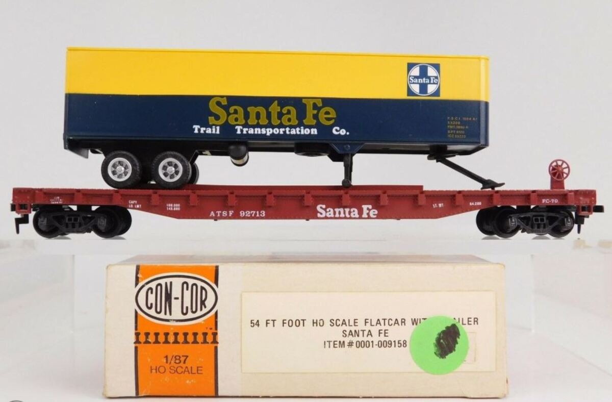 Con-Cor 0001-009158 HO ATSF Santa Fe TOFC 54'''' Flat Car W/Trailer # 92713