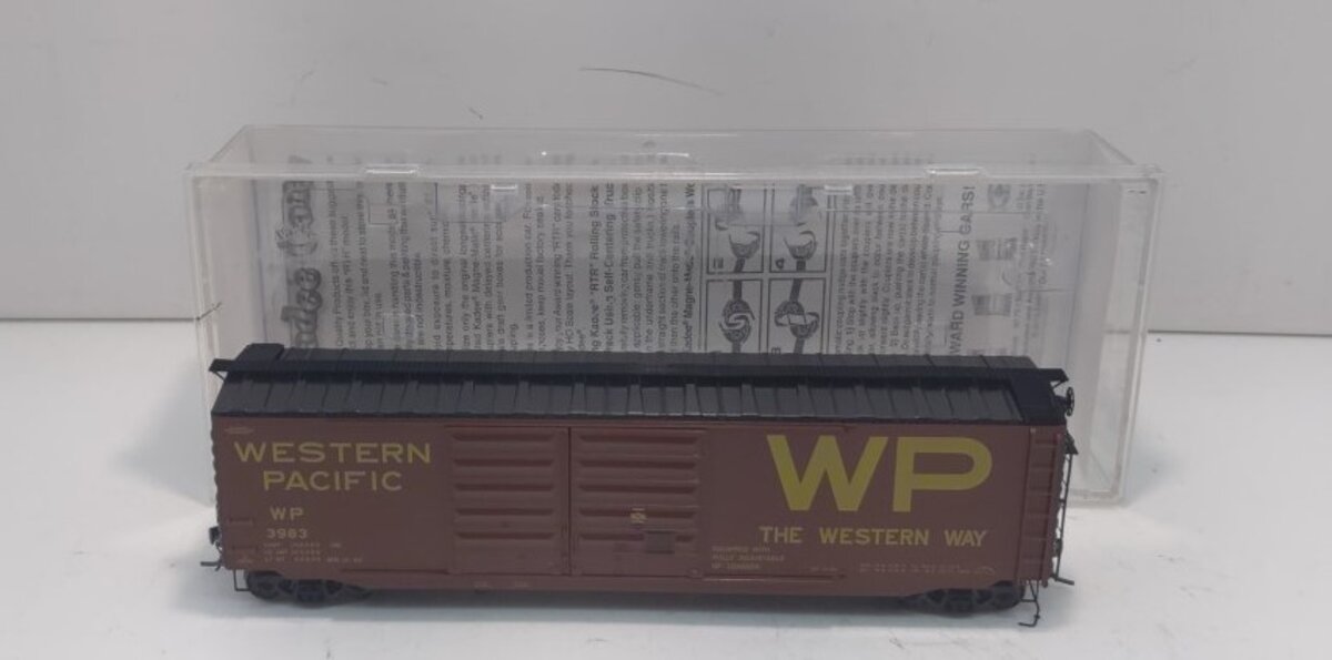 Kadee 6736 HO Western Pacific 50' PS-1 Boxcar with 15' Youngstown Door #3983