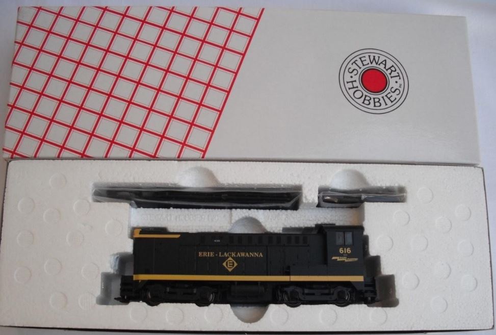 Stewart 4830 HO Erie Lackawanna Diesel Baldwin DS-4-4-1000 - Powered #2