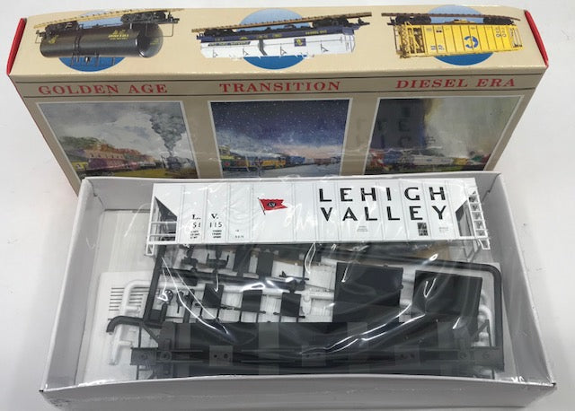 Walthers 932-5720 HO Scale Lehigh Valley PS-2CD Covered Hopper Car #51115