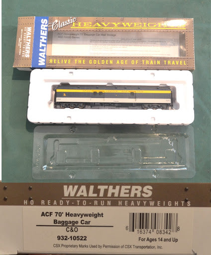 Walthers 10522 70' ACF Baggage car C&O