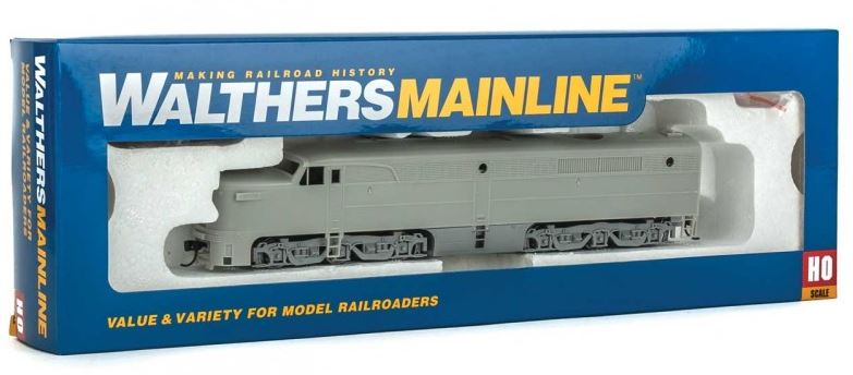 Walthers 910-10050 HO Undecorated Alco PA w/Dynamic Brakes & Small Numberboards