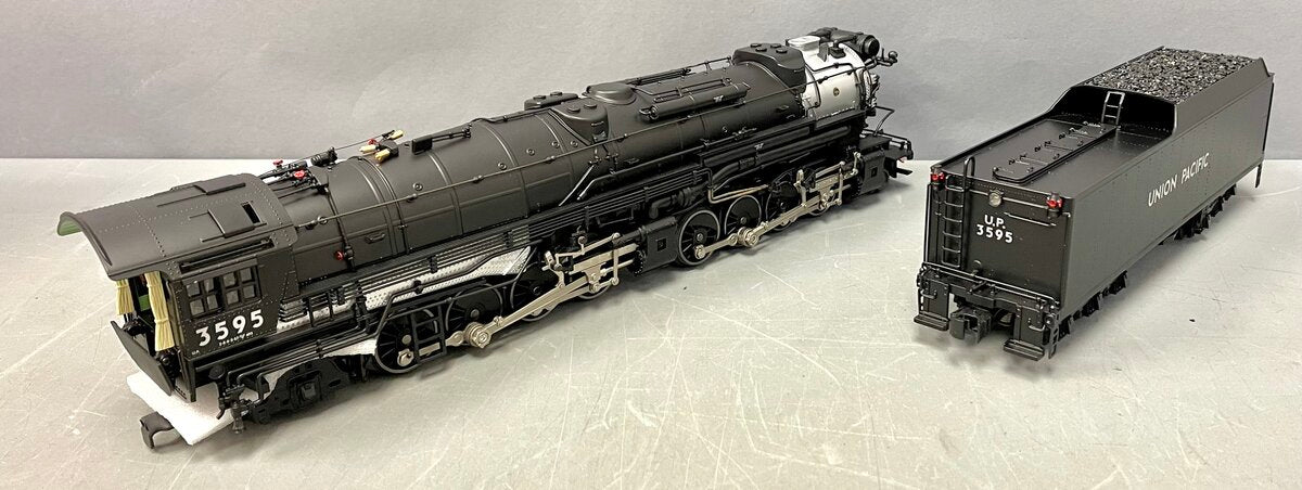Lionel 6-11399 Union Pacific H-7 2-8-8-2 Steam Loco & Tender #3595 w LEGACY