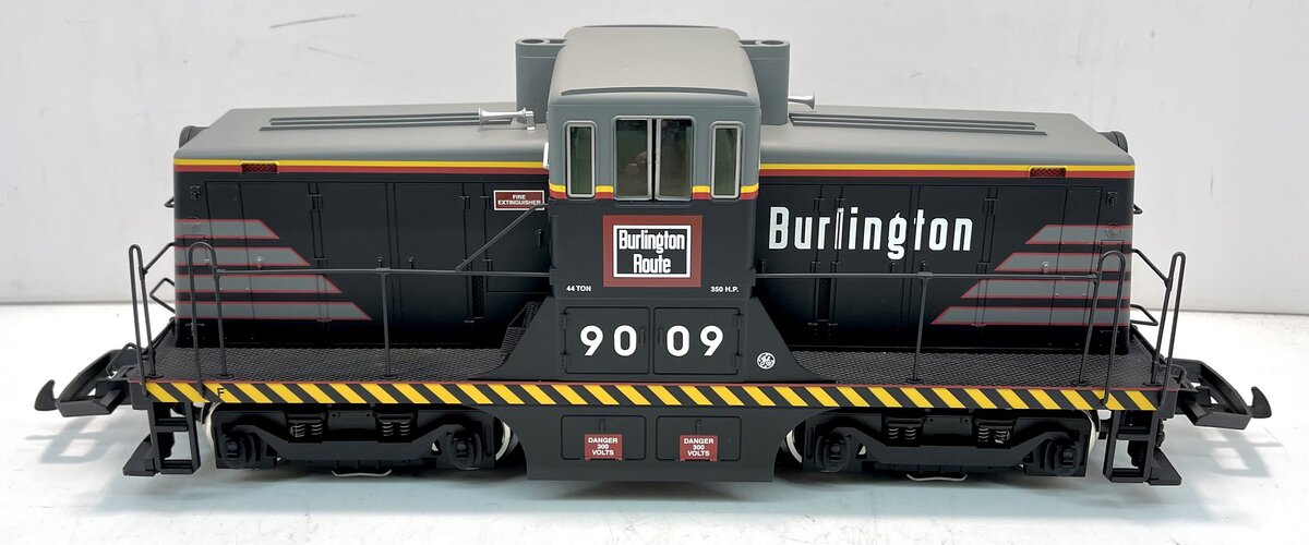 USA Trains R22151 G Burlington 44 Tonner Locomotive