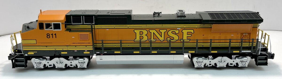 MTH 30-20560-1 O-27 Burlington Northern Santa Fe Dash-8 with PS3 #811