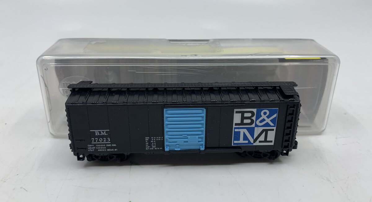 Model Power 83446 N B&M 40' Checkboard Box