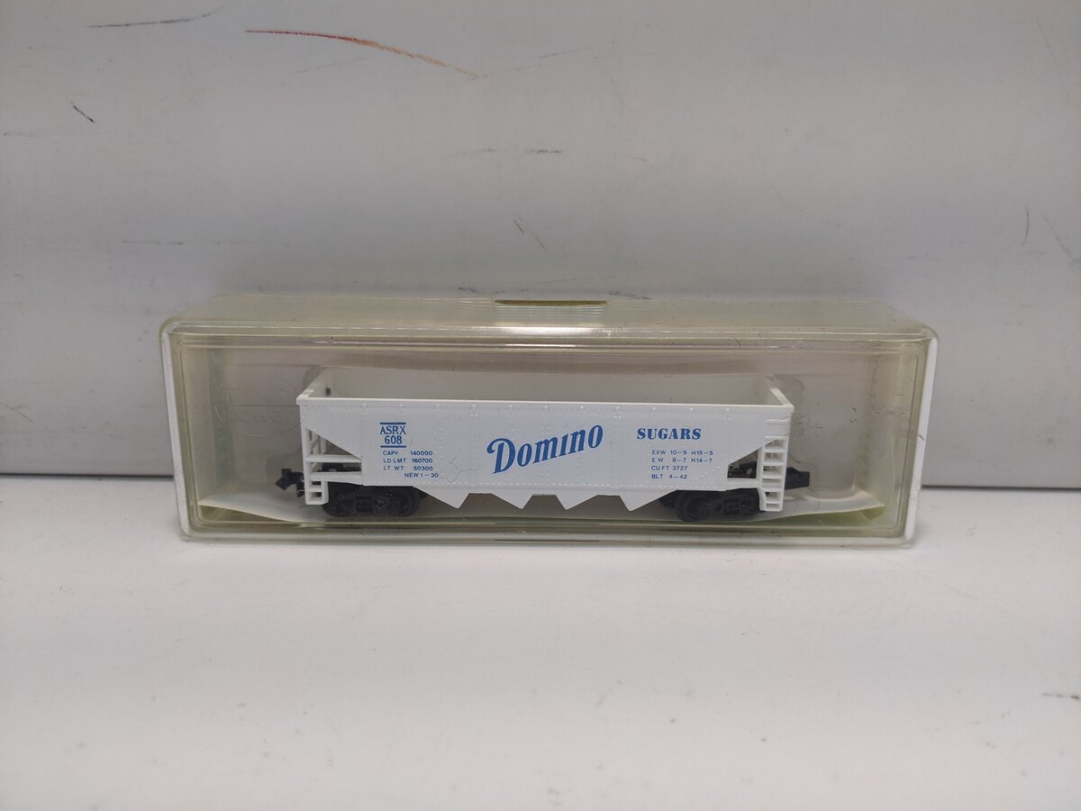 Model Power 3226 N Scale Domino 4-Bay Hopper