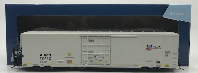 BLMA Models 52045 TrinityRail(R) 64' Modern Reefer w/Carrier Reefer Unit