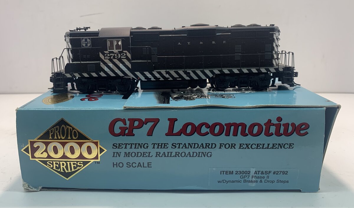 Proto 2000 23002 Life Like HO AT&SF GP7 Phase II Diesel Locomotive #2792