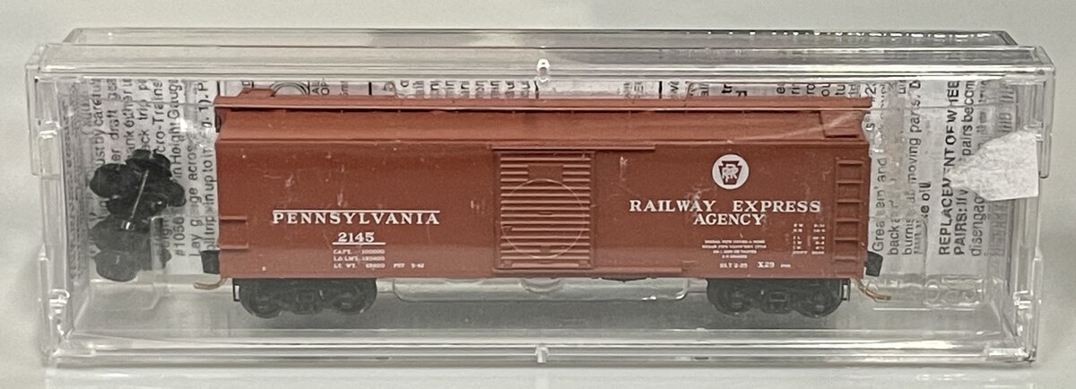 Micro-Trains 12000260 N PRR 40' Flat Panel Roof Single Door Boxcar #2145