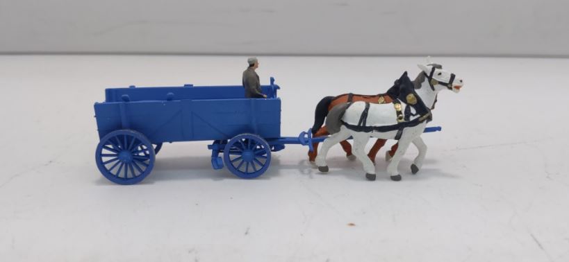 Preiser 30468 HO Horses & Driver Figures with Box Wagon