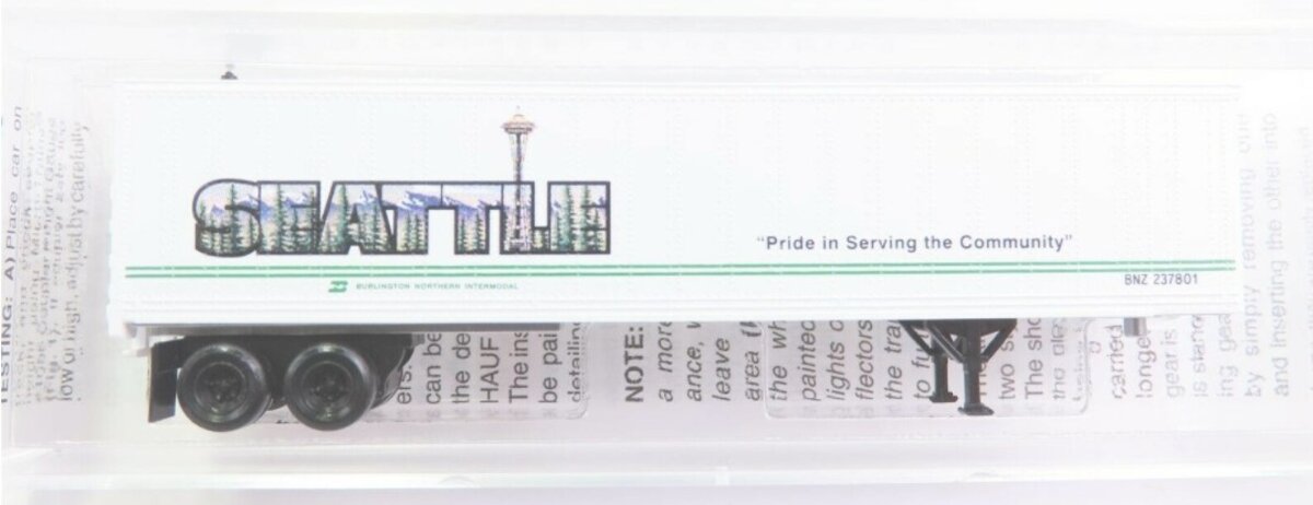 Micro-Trains 45100200 N BN Intermodal Seattle 45' Van Trailer #237801