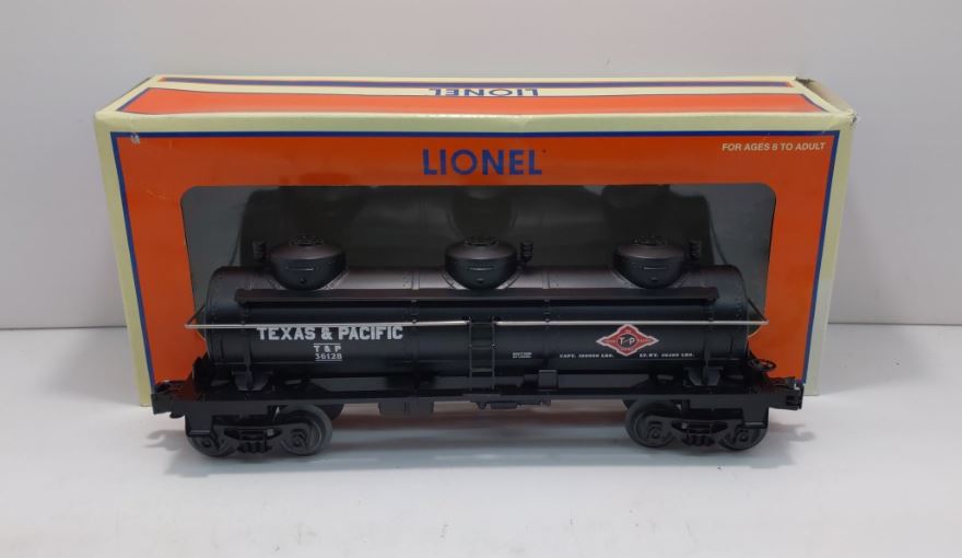 Lionel 6-36128 O Gauge Texas & Pacific 3-Dome Tank Car