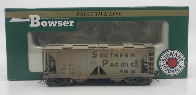 Bowser 40487 HO Scale Weathered Southern Pacific 70-Ton Covered Hopper #402447