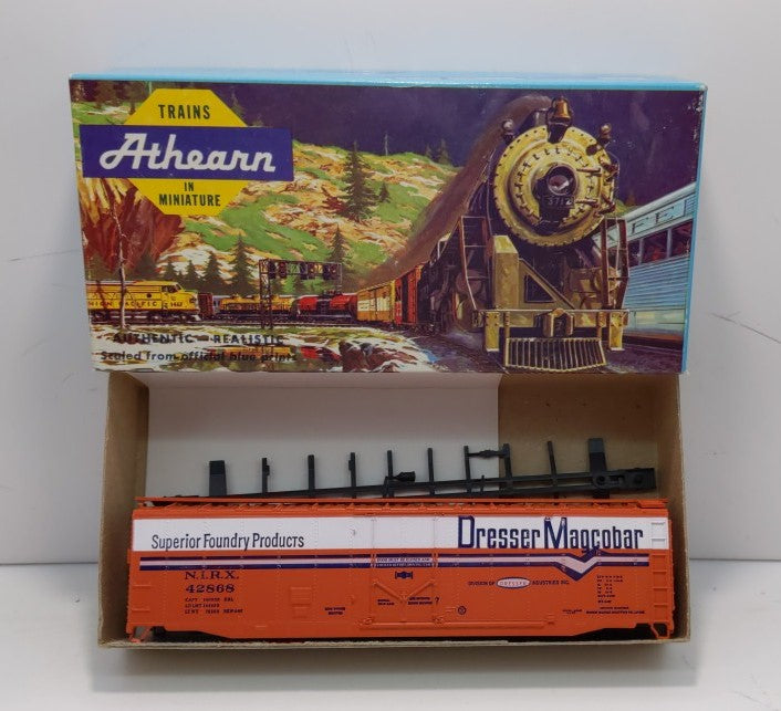 Athearn 5274 HO Dresser Magcobar 50' Plug Door Box Car Kit #42886