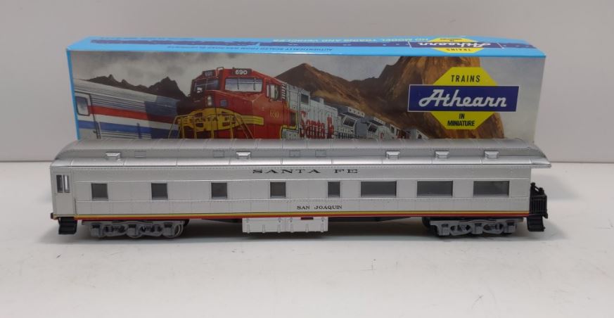 Athearn 2480 HO ATSF Silver "San Joaquin" STD Observation Car Kit