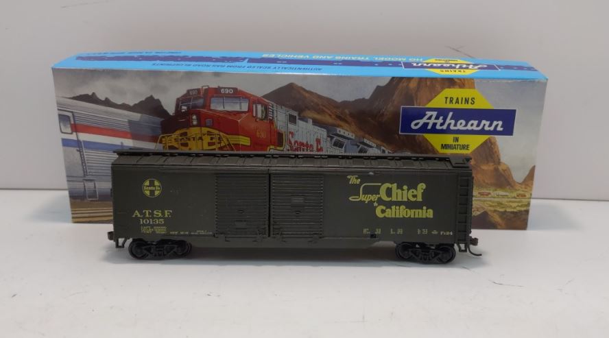 Athearn 2908I HO AT& Santa Fe Super Chief 50'Map Double Door Boxcar #10135 Kit