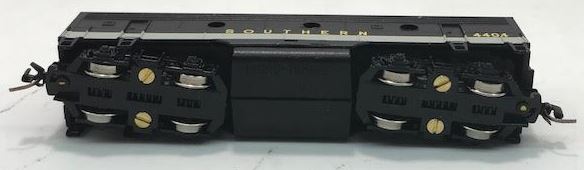 Micro-Trains 98002372 Z Scale Southern Railway EMD F7 B Unit Diesel #4404