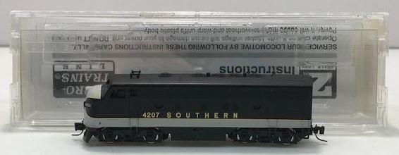 Micro-Trains 98001371 Z Scale Southern Railway EMD F7 A Unit Diesel #4207