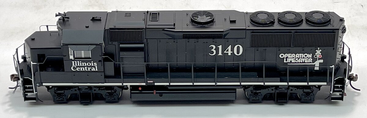 Athearn G65704 HO IC/Black GP50 Phase 1 GP40-3 Diesel Locomotive #3140