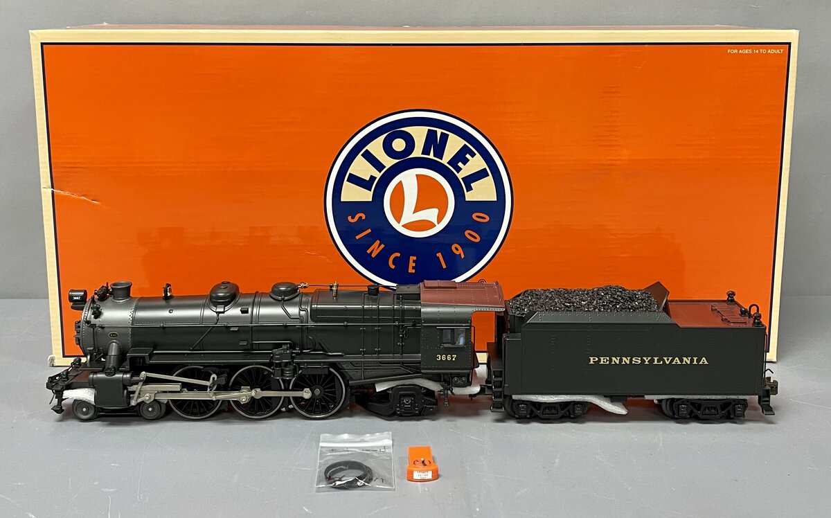 Lionel 6-11327 Pennsylvania Prewar K4 Steam Locomotive & Tender #3667