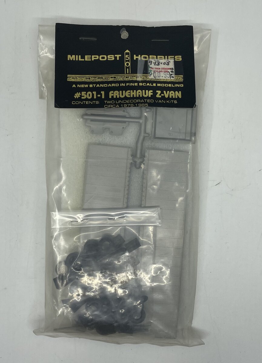 Mile Post Model Works 501-1 HO Fruehauf Z-Van Two Undecorated Van Building Kits