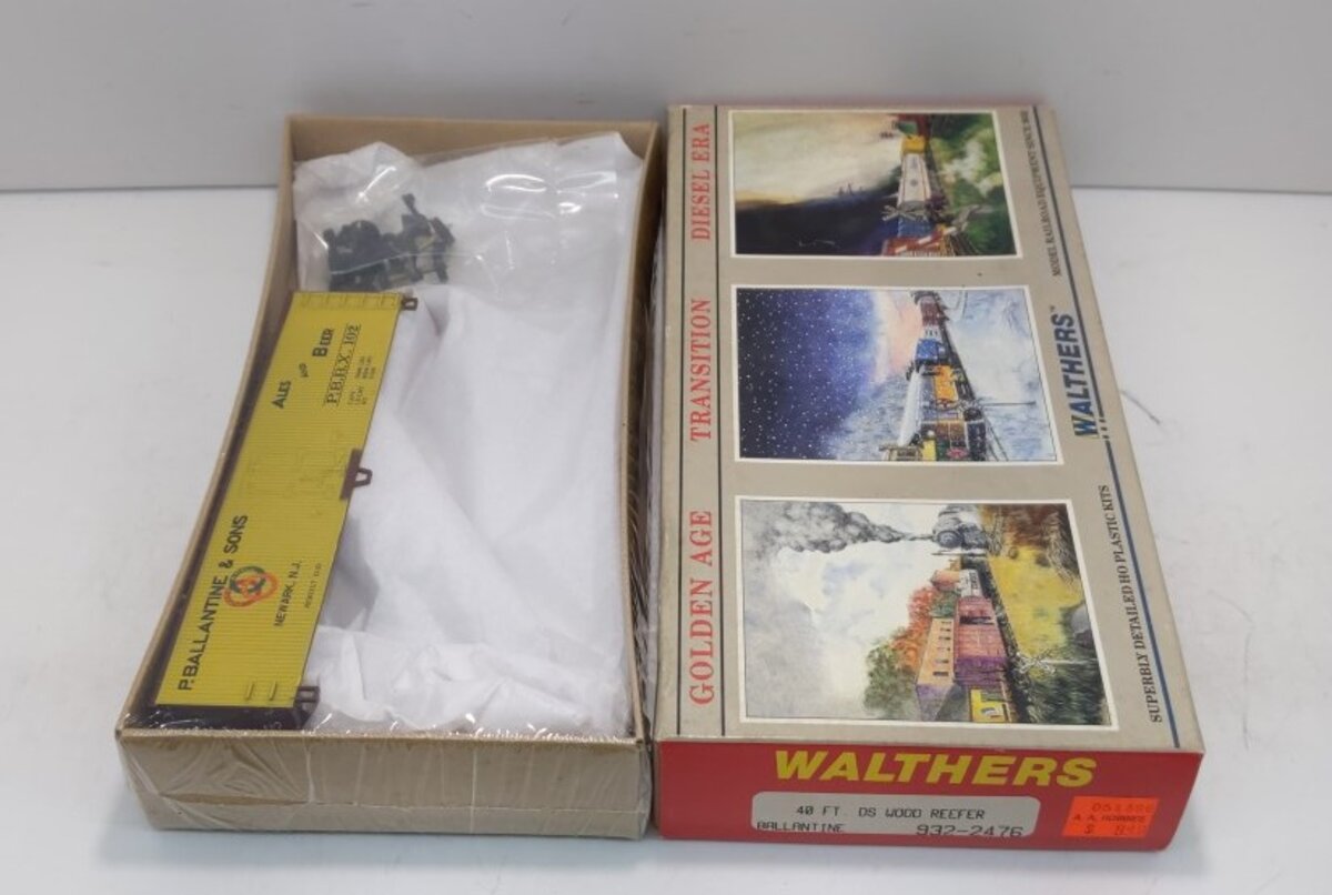 Walthers 932-2476 HO Ballantine 40' DS Wood Reefer Kit #102