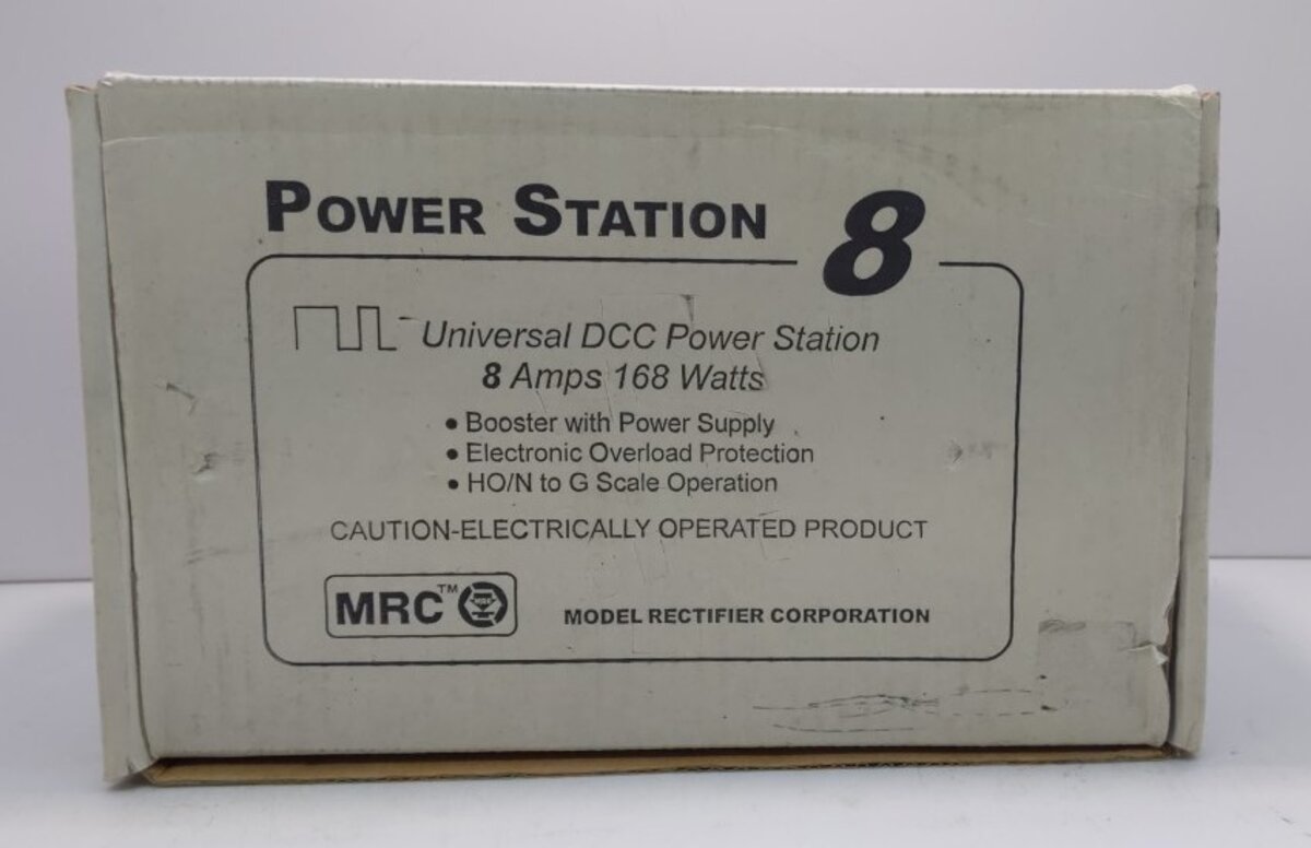 MRC AD501 DCC Power Station 8 (8 Amp booster)