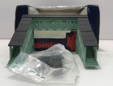 Tomix 4004 N Scale Wooden Overbridge Assembled