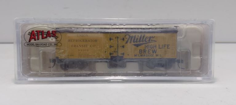 Atlas 50000455 N Scale Miller High Life 40' Wood Reefer #93100