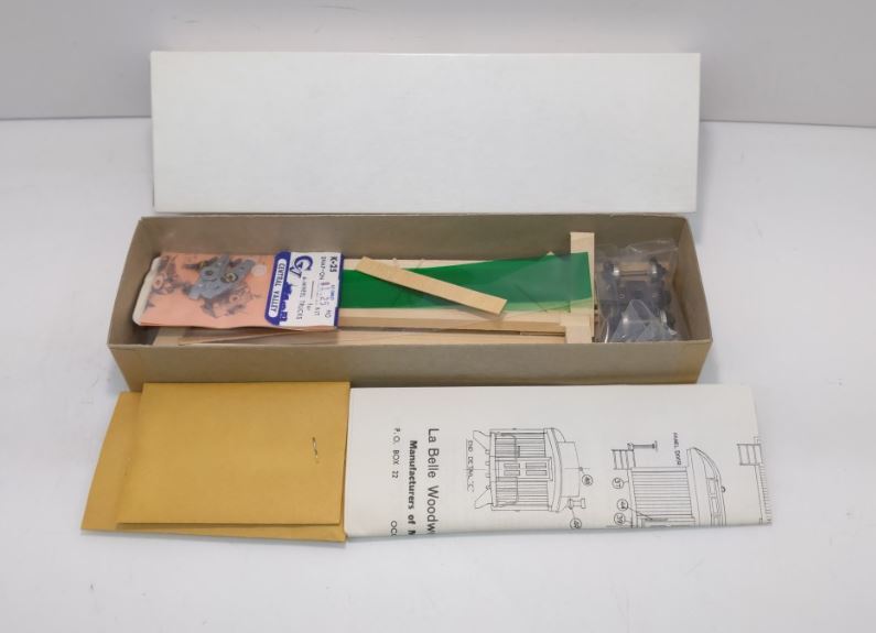 LaBelle Woodworking Co. HO-13 1886 50'' Open Platform Business Car Kit