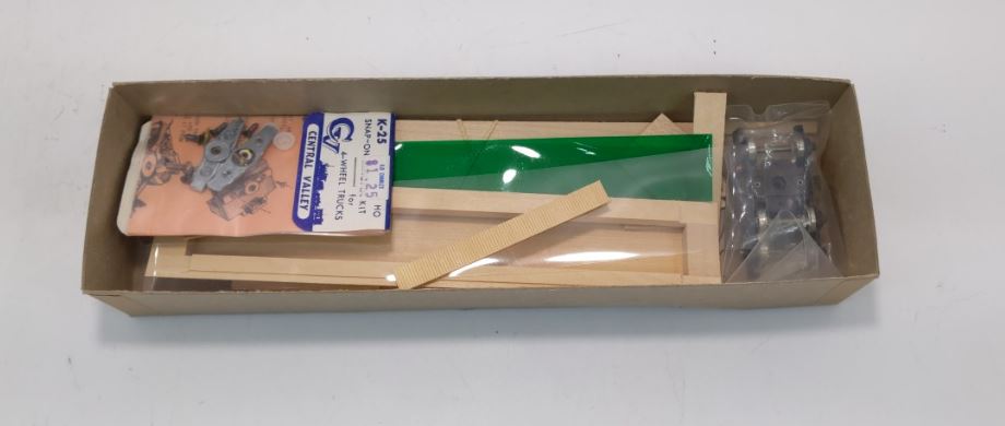 LaBelle Woodworking Co. HO-13 1886 50'' Open Platform Business Car Kit