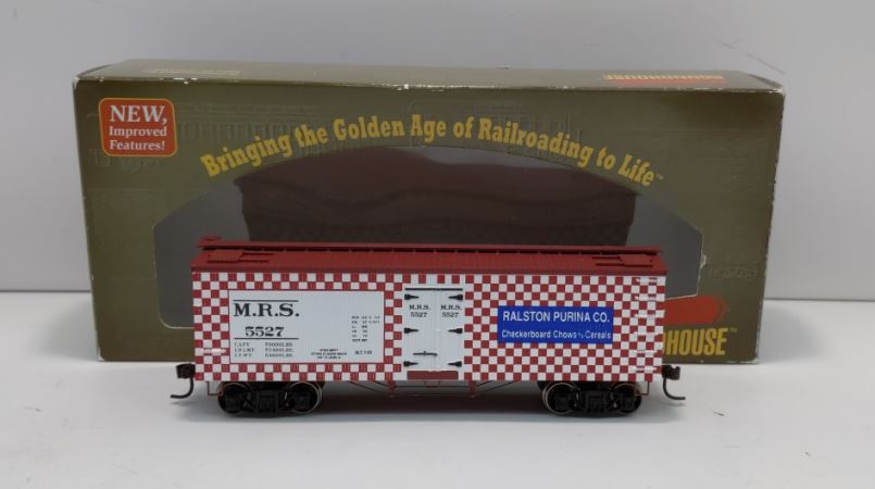 Roundhouse 85476 HO Ralston Purina RTR 36' Wood Reefer #5527