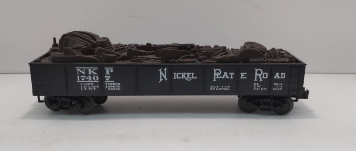 Lionel 6-17407 O Gauge Nickel Plate Road Gondola #17407 w/ Scrap Load